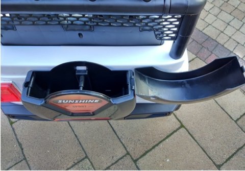 AUTO DLA DZIECI NA AKUMULATOR S2388 JEEP BIAŁY 4x45W