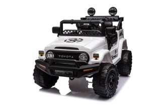 AUTO DLA DZIECI NA AKUMULATOR TOYOTA FJ BIAŁA 4x4