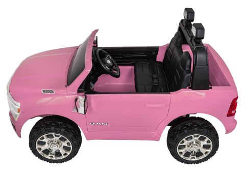 POJAZD RAM 3500 RÓŻOWY